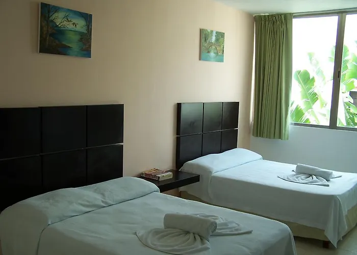 Plaza Playa Hotel 3*